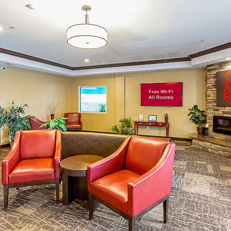 Red Roof Inn & Suites Omaha - Council Bluffs Bagian luar foto