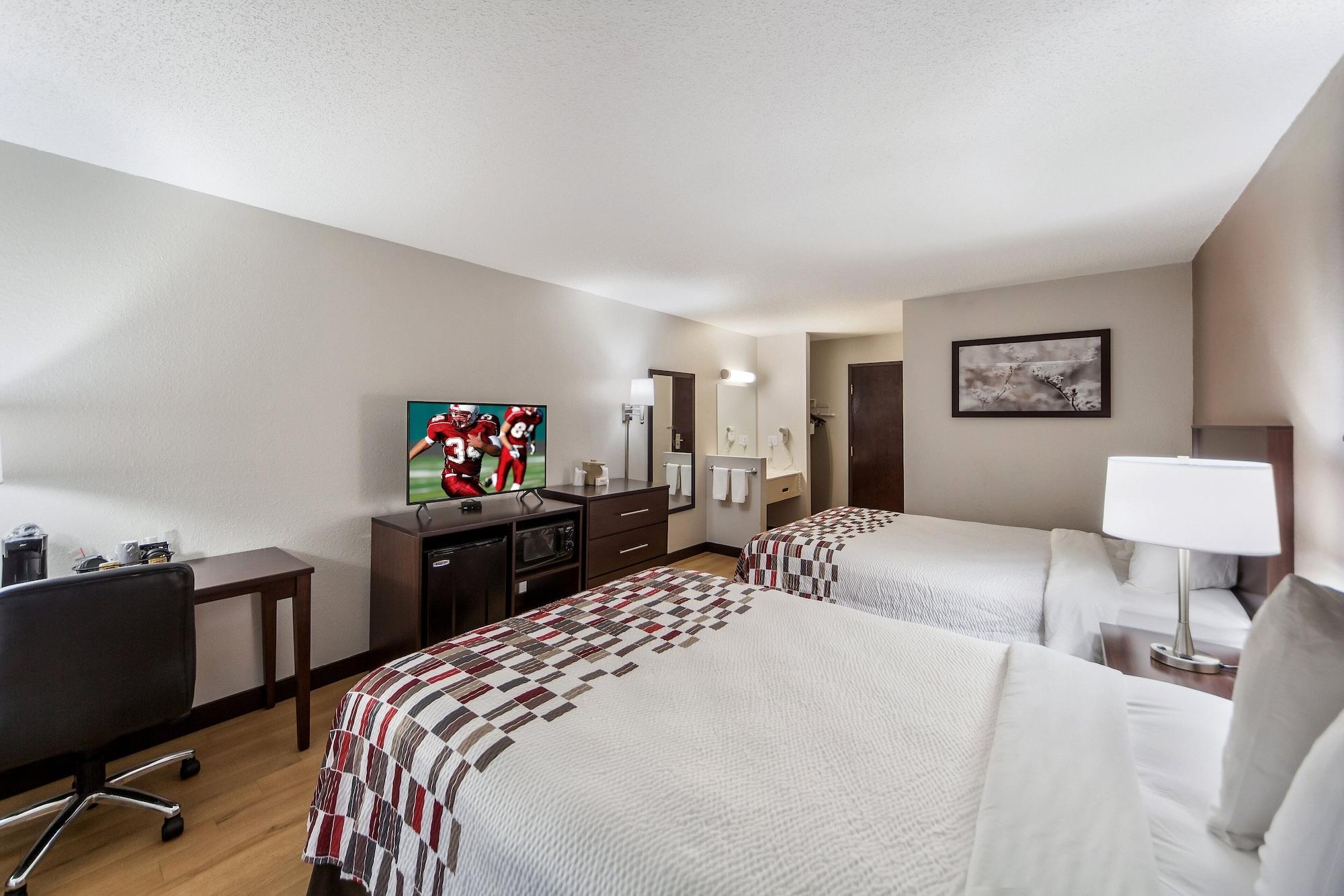 Red Roof Inn & Suites Omaha - Council Bluffs Bagian luar foto