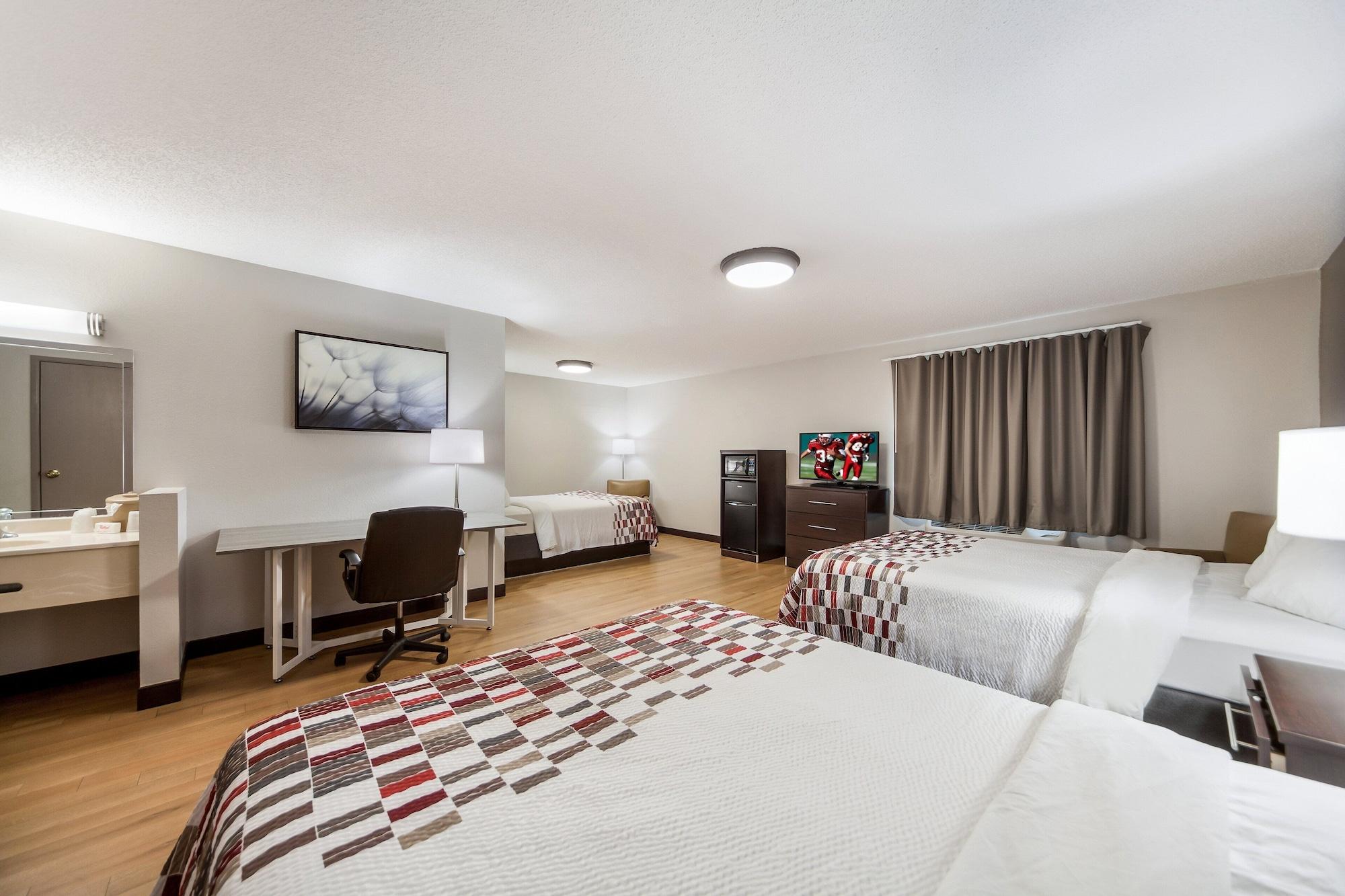 Red Roof Inn & Suites Omaha - Council Bluffs Bagian luar foto